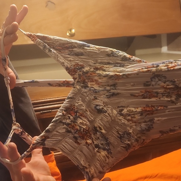 Dress - Picture 4 of 5